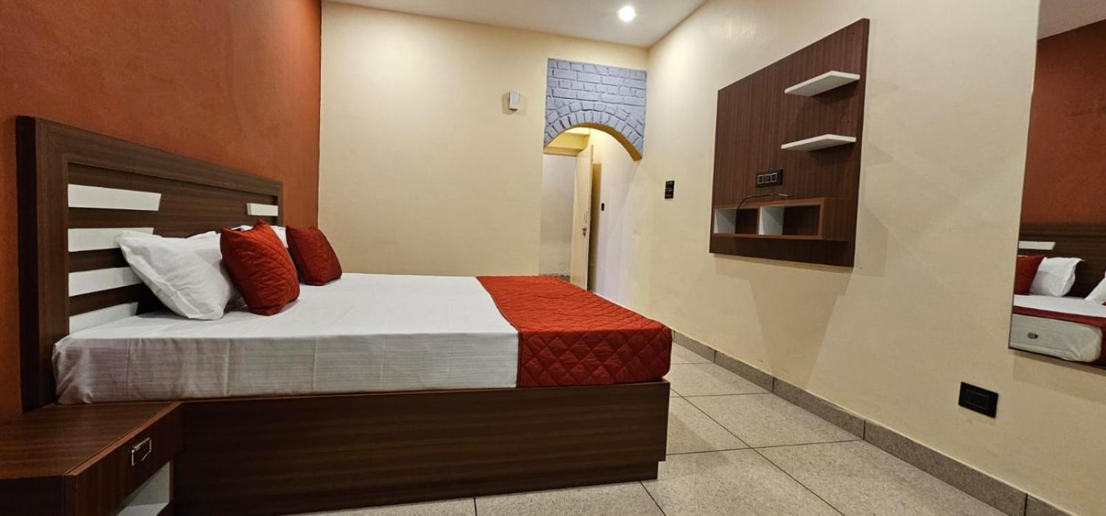 Golden Himalaya Homestay Kausani Eksteriør bilde