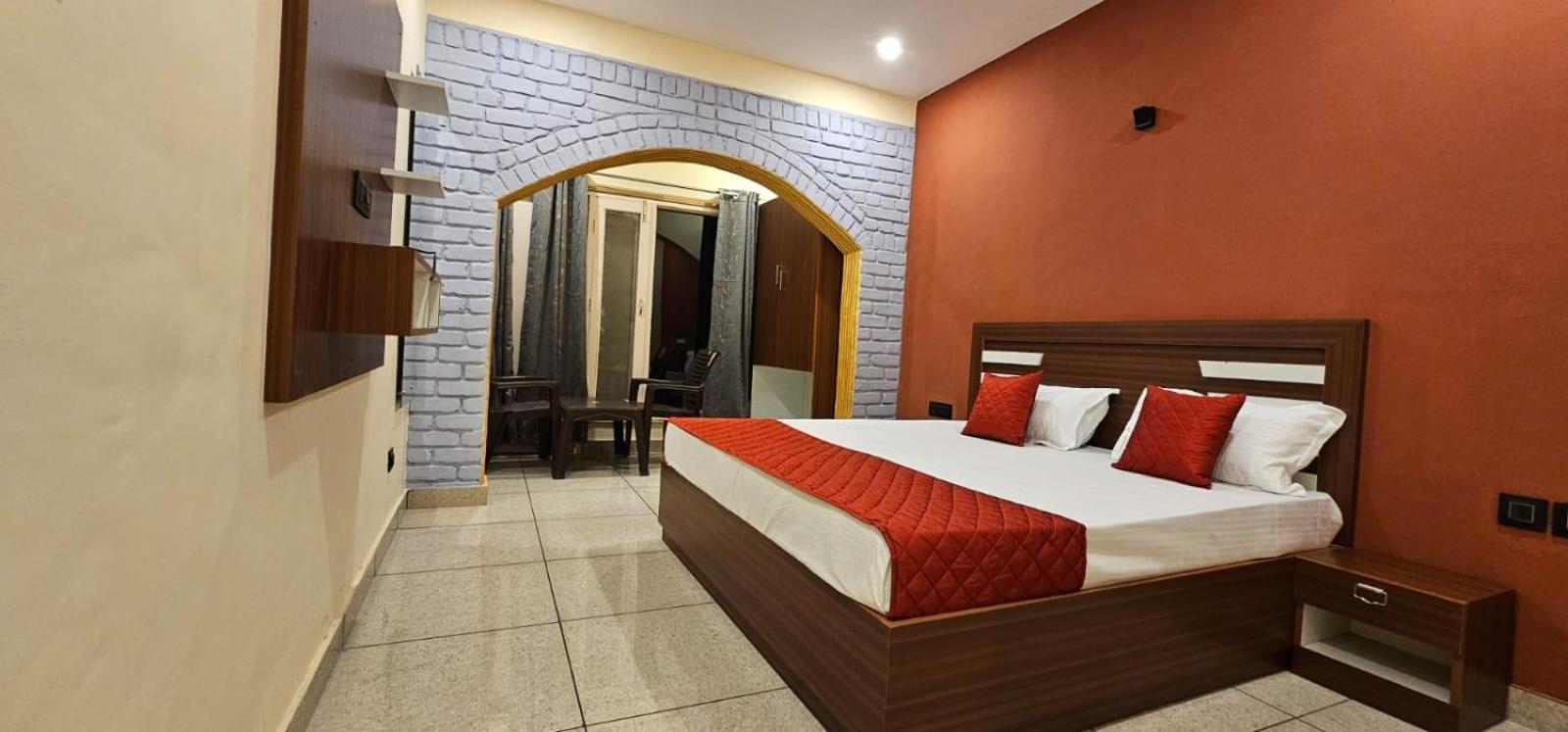 Golden Himalaya Homestay Kausani Eksteriør bilde
