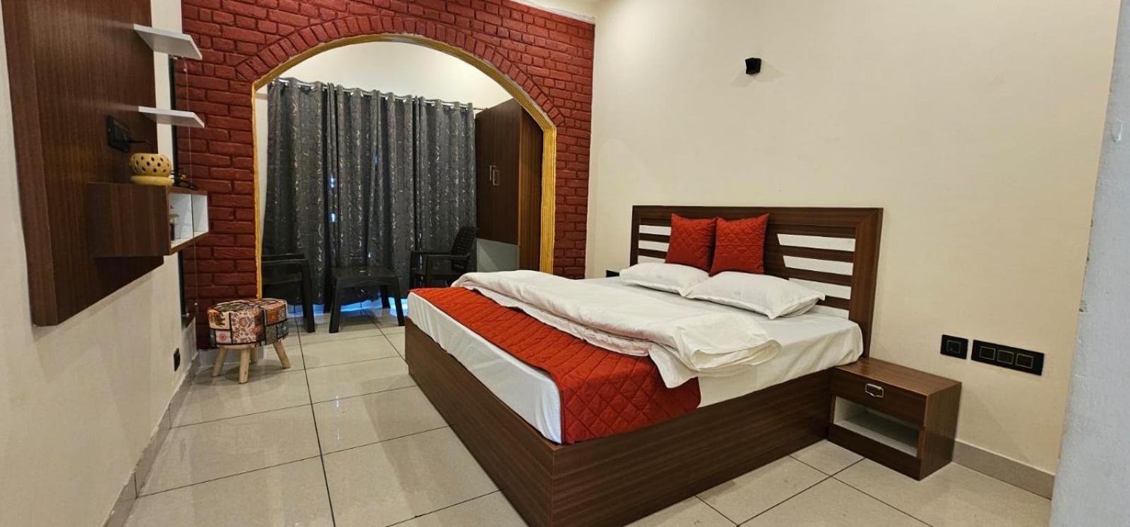 Golden Himalaya Homestay Kausani Eksteriør bilde